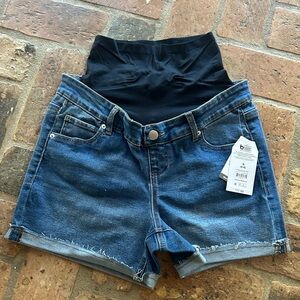 Time and Tru Maternity Shorts Size S 4 to 6 Medium Wash Comfort Stretch